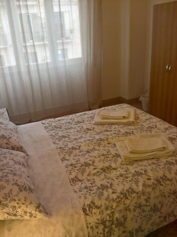 Marchese Ugo Bed & Breakfast Palermo Exterior photo